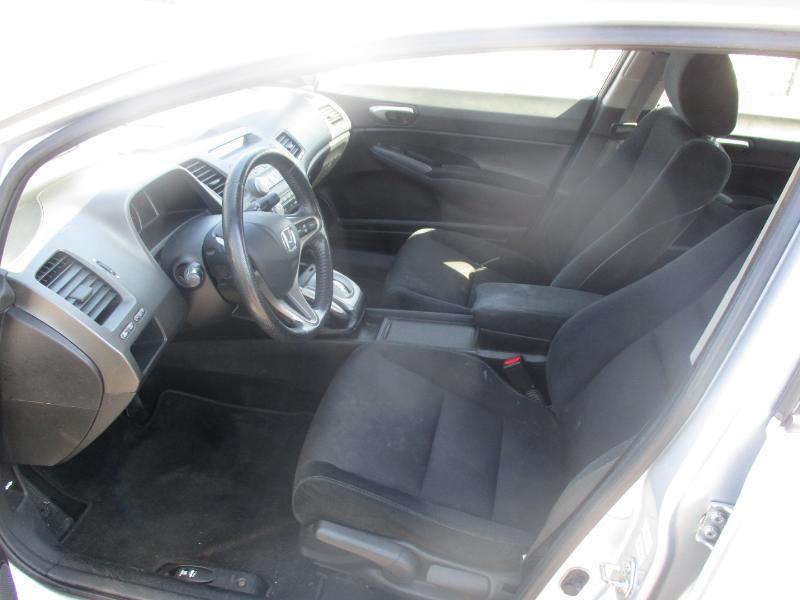 Honda Civic LX-S Sedan 5-Speed AT 2010