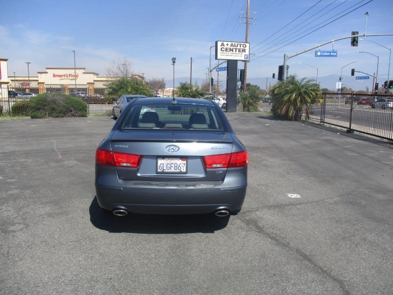 Hyundai Sonata SE V6 2010