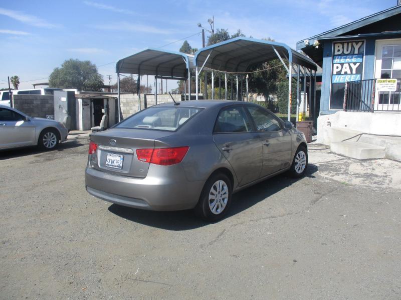 Kia Forte EX 2010
