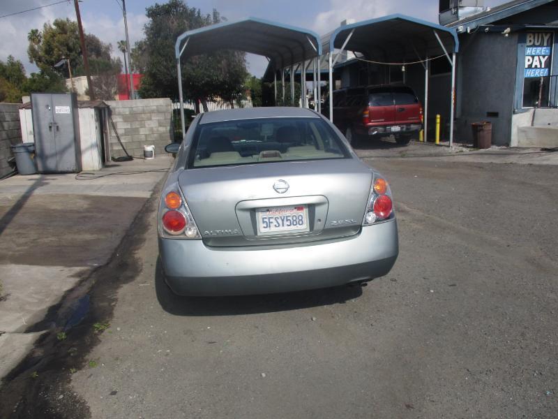 Nissan Altima 2.5 2004