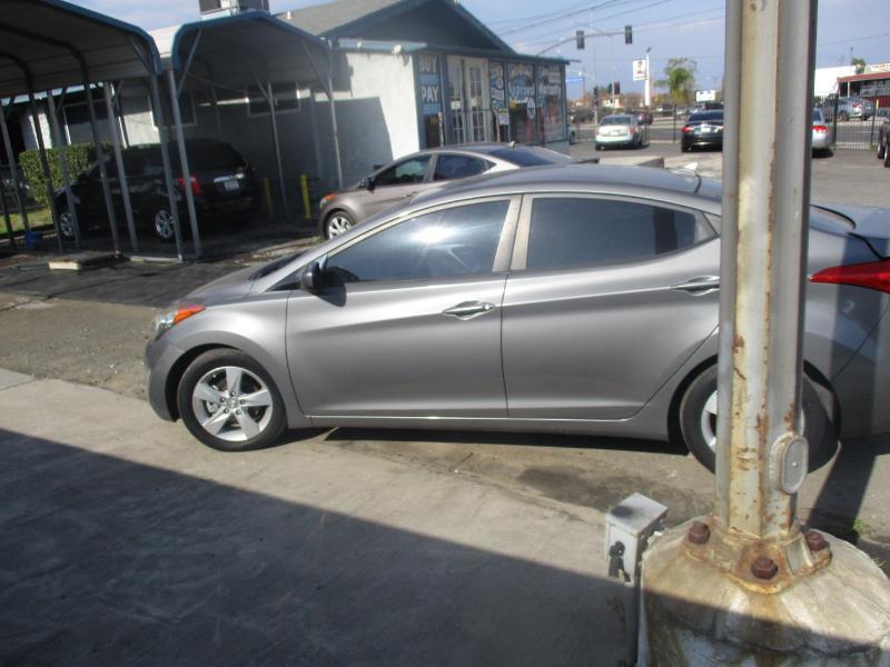 Hyundai Elantra Limited 2013