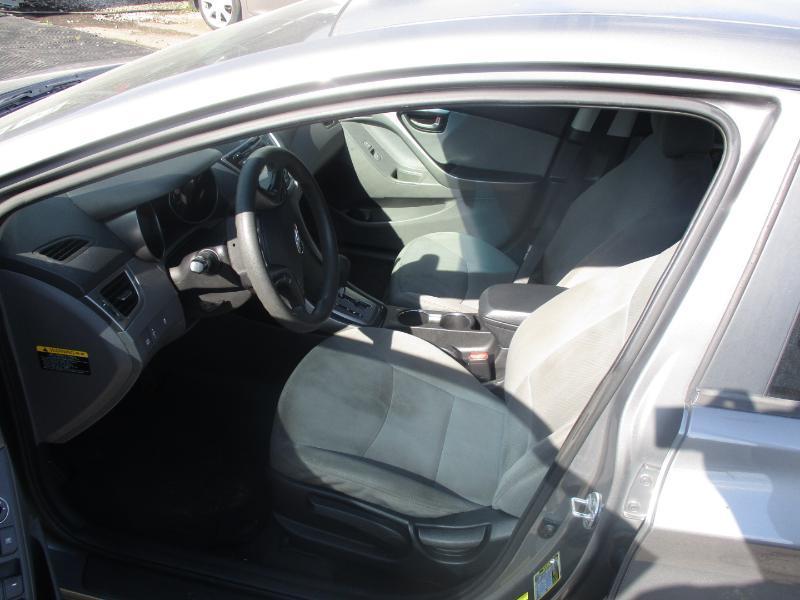 Hyundai Elantra Limited 2013