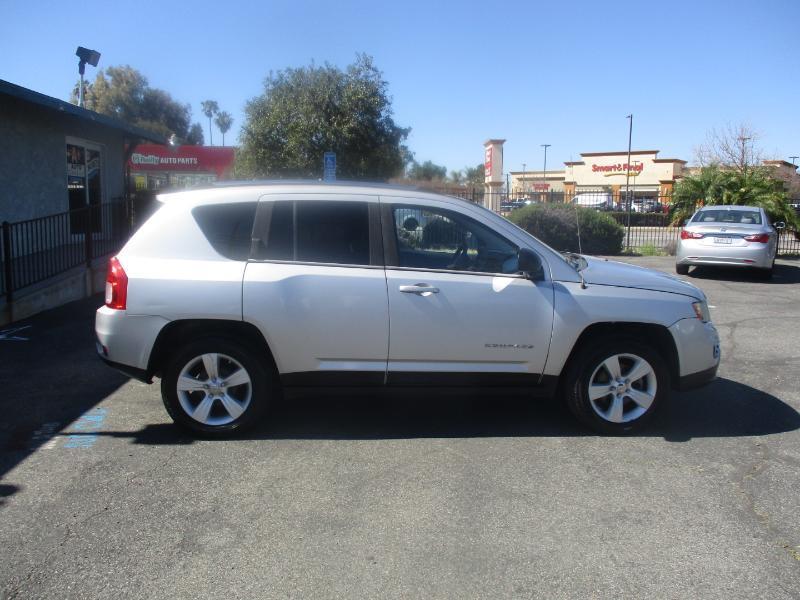 2011 Jeep Compass Sport FWD