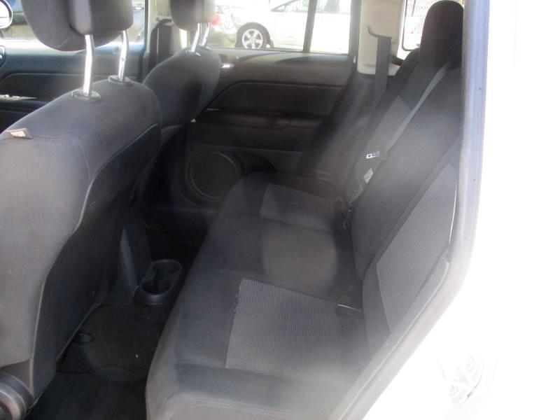 Jeep Compass Sport FWD 2011