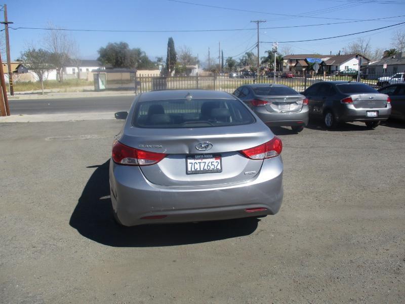 Hyundai Elantra Limited 2013