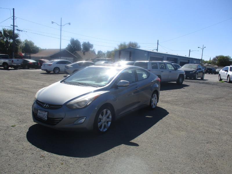 Hyundai Elantra Limited 2013