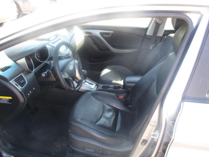 Hyundai Elantra Limited 2013