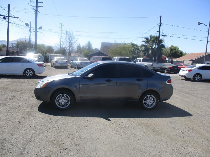 Ford Focus SE Sedan 2009