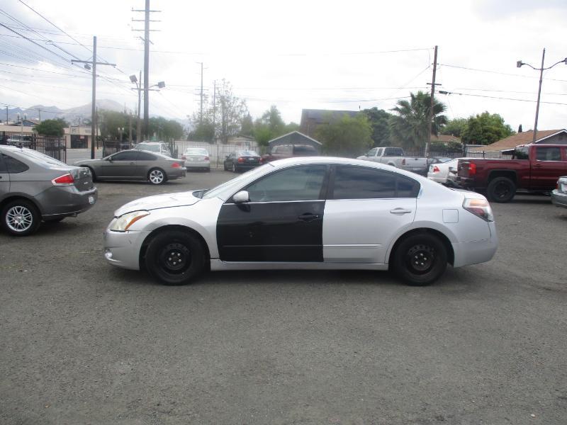 Nissan Altima 2.5 2012