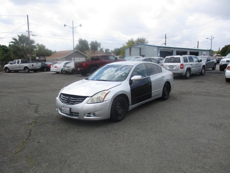 Nissan Altima 2.5 2012