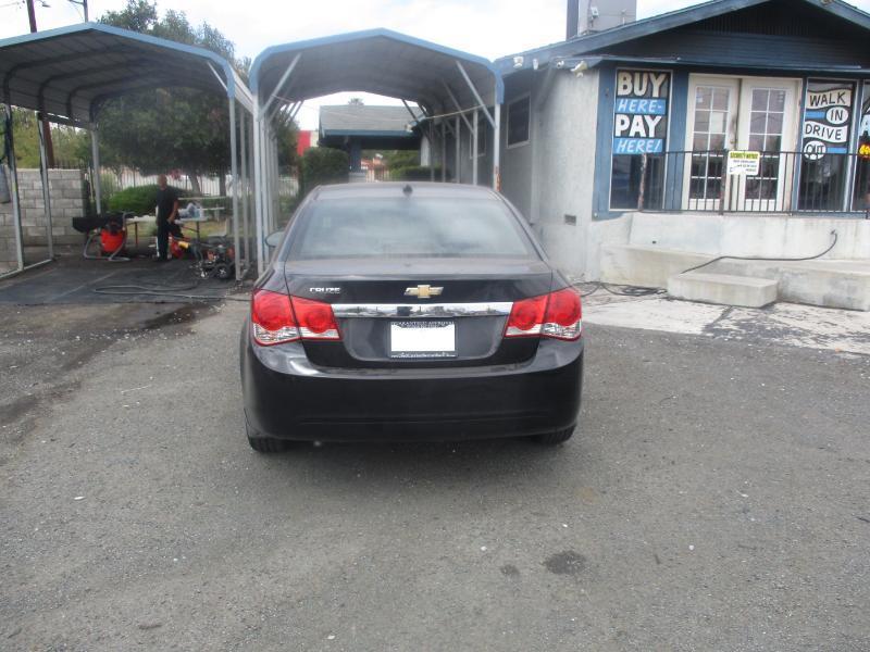 Chevrolet Cruze LS Auto 2013