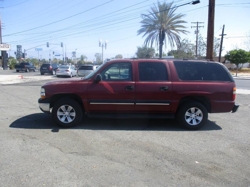 Chevrolet Suburban 1500 2WD 2003