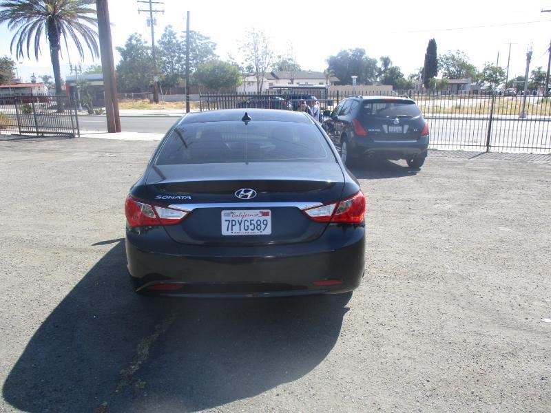 Hyundai Sonata GLS 2013