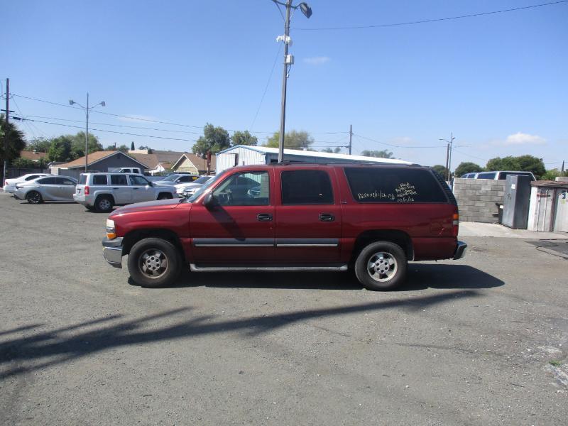 Chevrolet Suburban 1500 2WD 2002