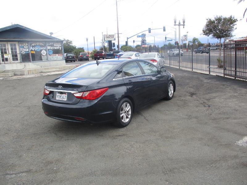 Hyundai Sonata GLS Auto 2011