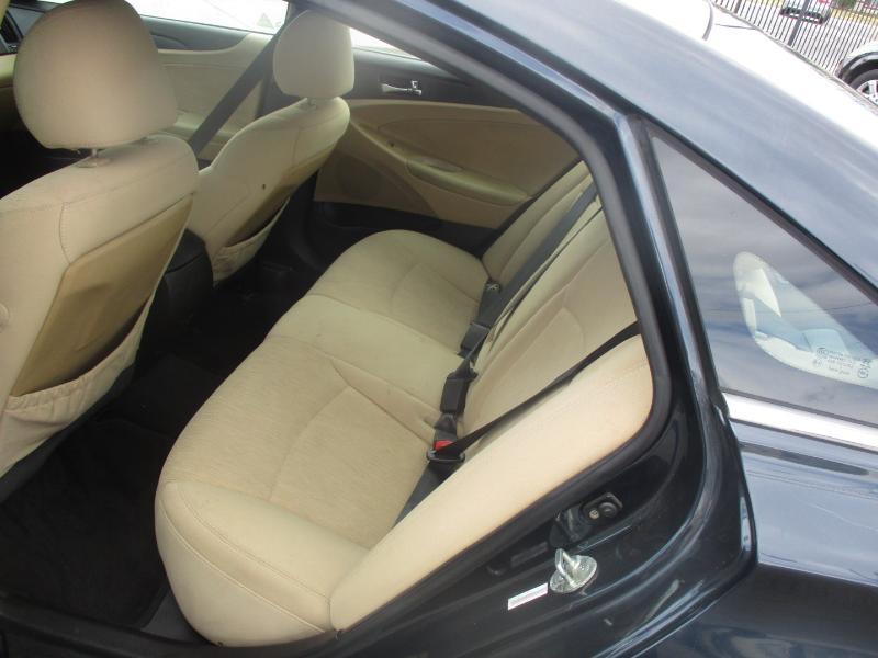 Hyundai Sonata GLS Auto 2011