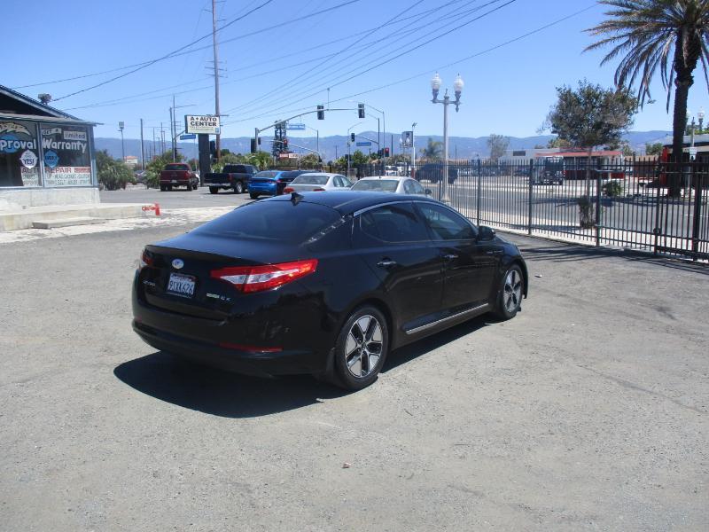 Kia Optima Hybrid LX 2013