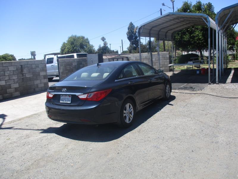 Hyundai Sonata GLS Auto 2011