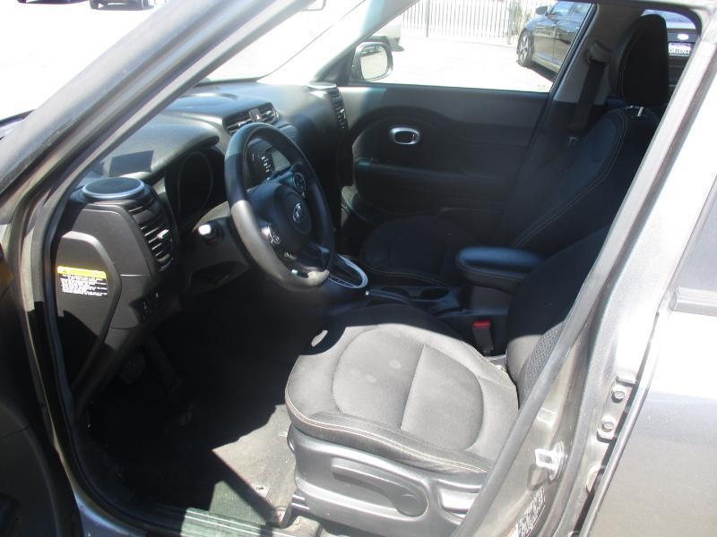 Kia Soul + w/Signature 2.0 Special Edition 2016
