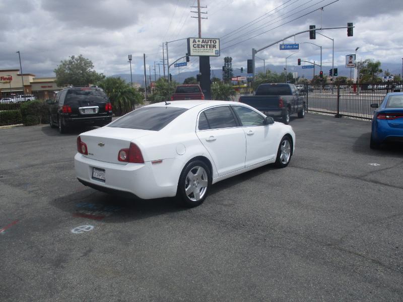 Chevrolet Malibu LS 2011