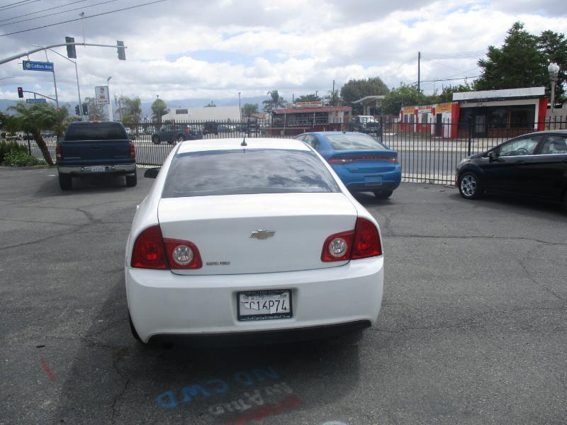 Chevrolet Malibu LS 2011