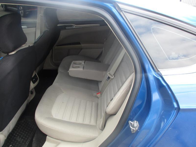Ford Fusion SE 2017