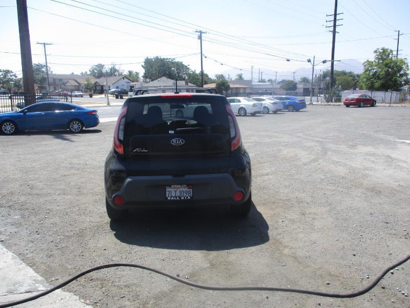 Kia Soul Base 2015