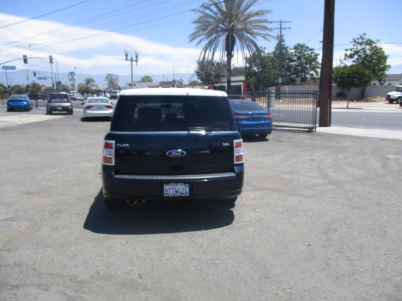 Ford Flex SEL FWD 2010