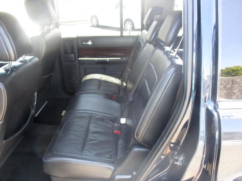 Ford Flex SEL FWD 2010