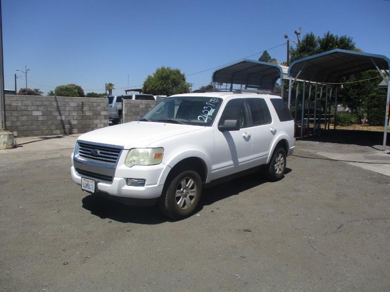 Ford Explorer XLT 4.0L 4WD 2009