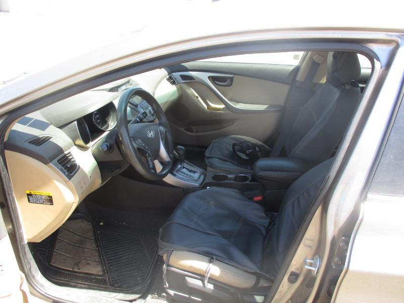 Hyundai Elantra Limited 2013