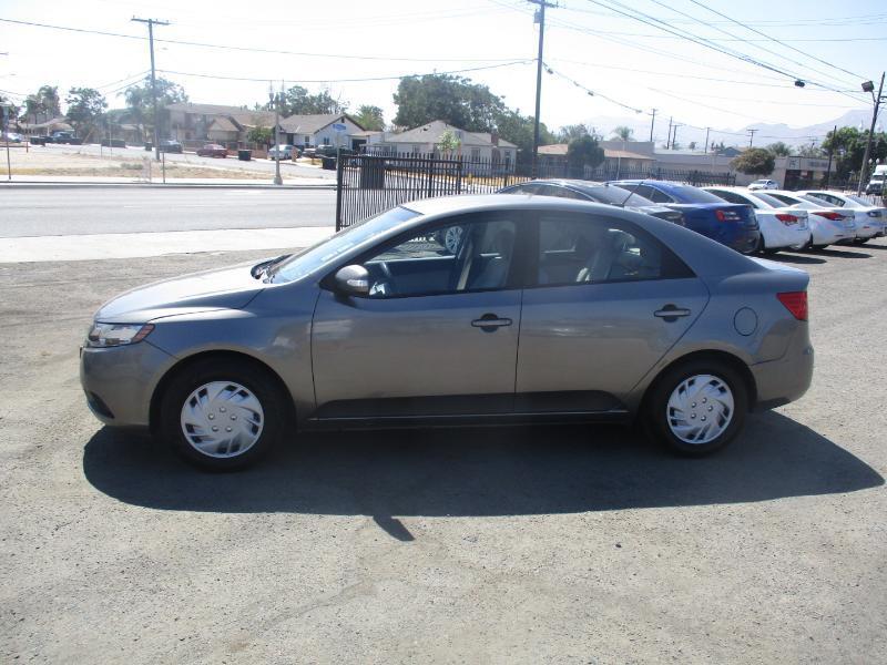Kia Forte EX 2010