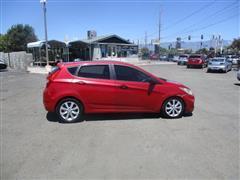 2013 Hyundai Accent 