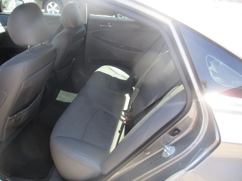 Hyundai Sonata Limited Auto 2013