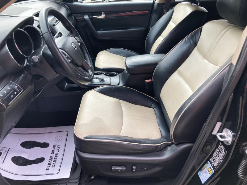 Kia Sorento EX 2WD 2011