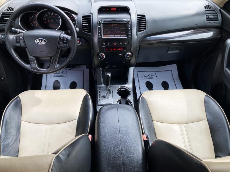 Kia Sorento EX 2WD 2011