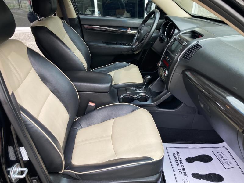 Kia Sorento EX 2WD 2011