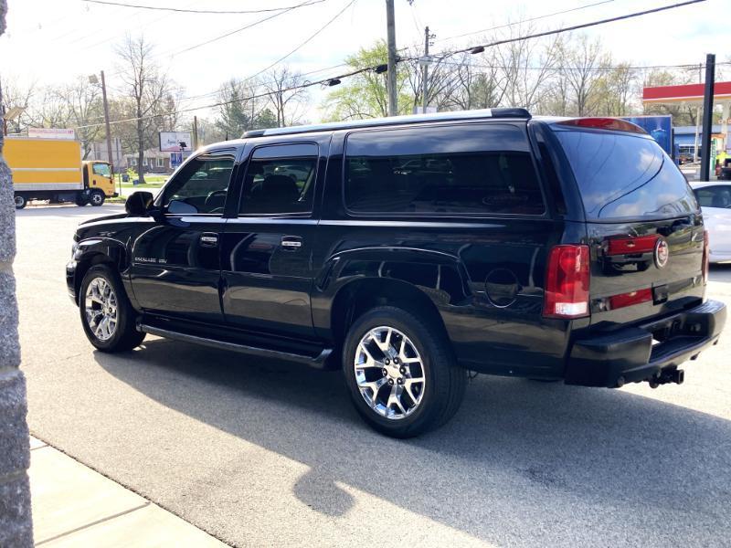 Cadillac Escalade ESV 2004
