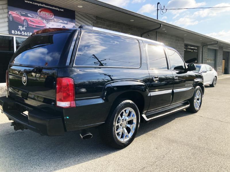 Cadillac Escalade ESV 2004