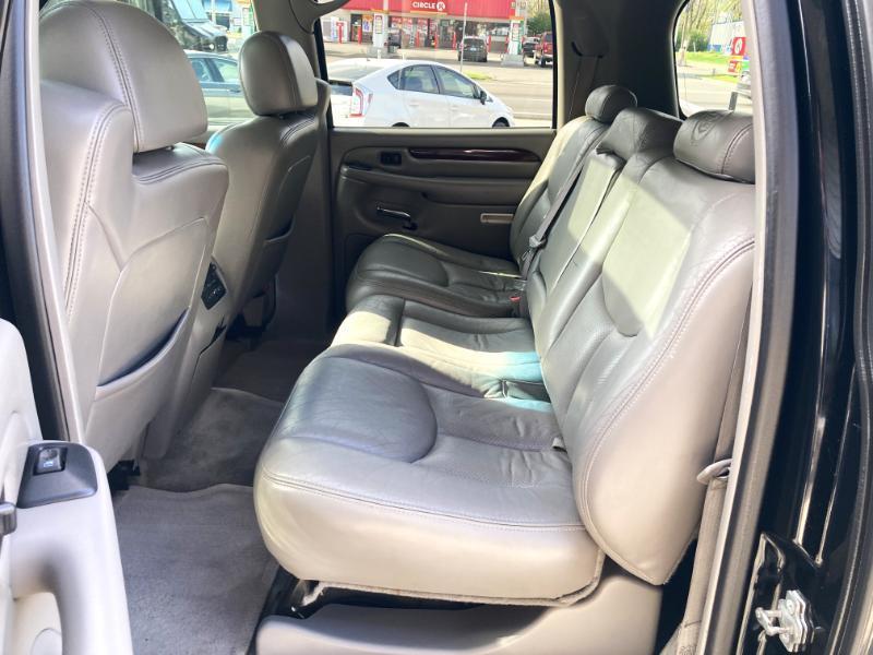 Cadillac Escalade ESV 2004