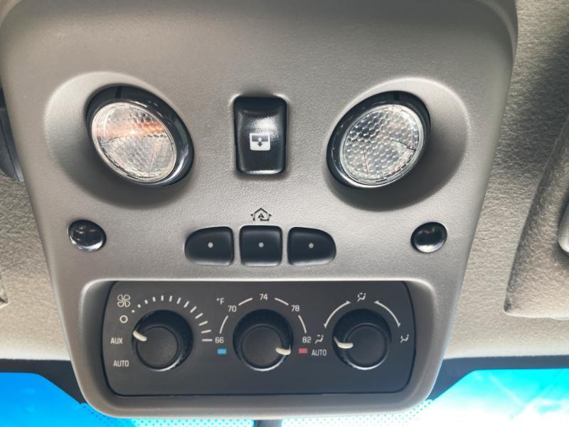 Cadillac Escalade ESV 2004