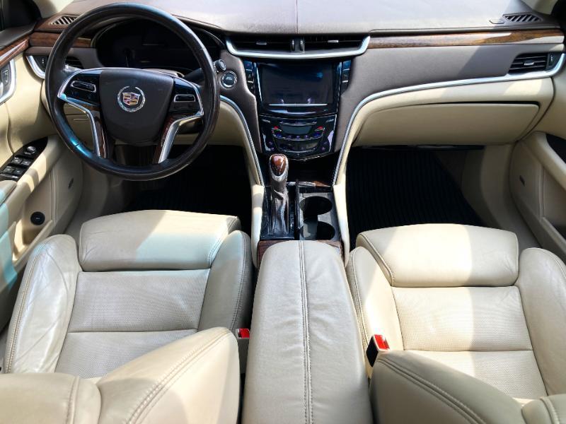 Cadillac XTS Luxury AWD 2013