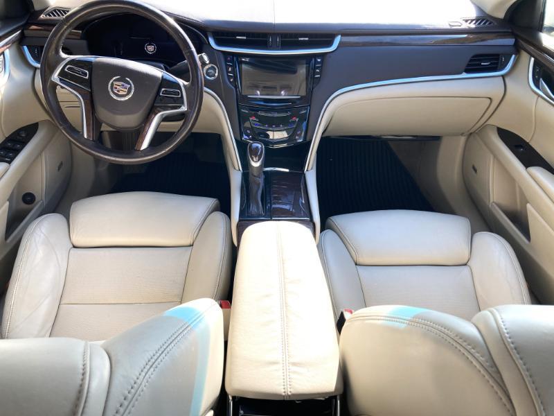 Cadillac XTS Luxury AWD 2013