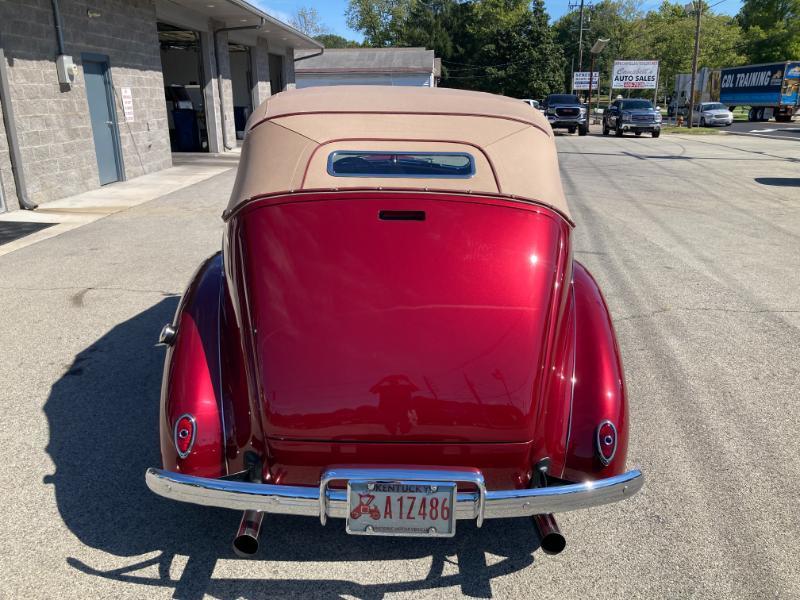 Ford Phaeton Deluxe 1939