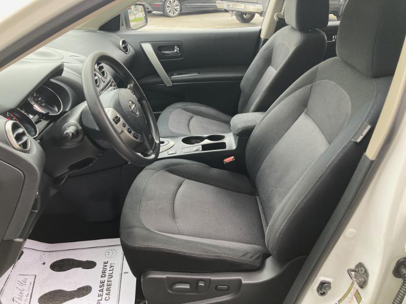 Nissan Rogue S 2WD 2013