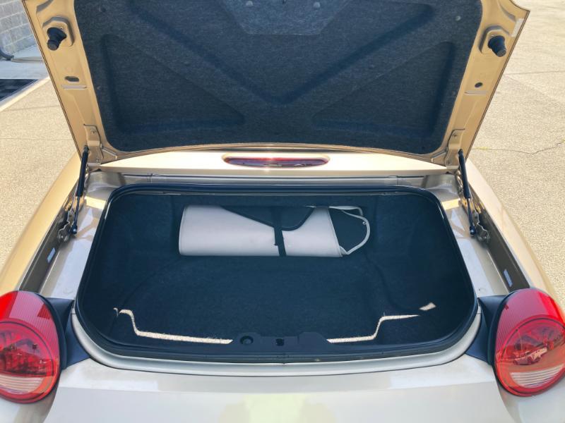 Ford Thunderbird Deluxe 2005
