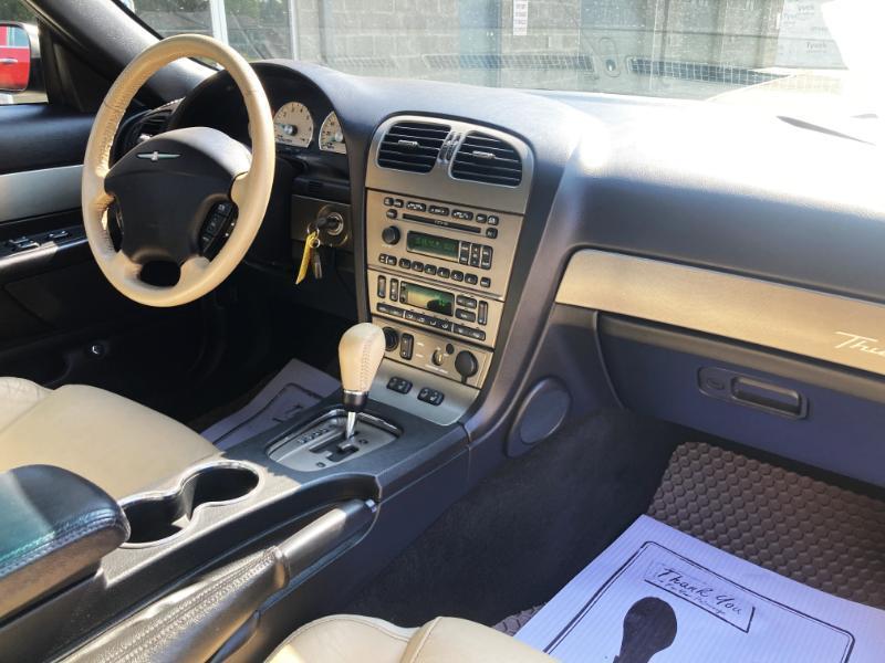 Ford Thunderbird Deluxe 2005