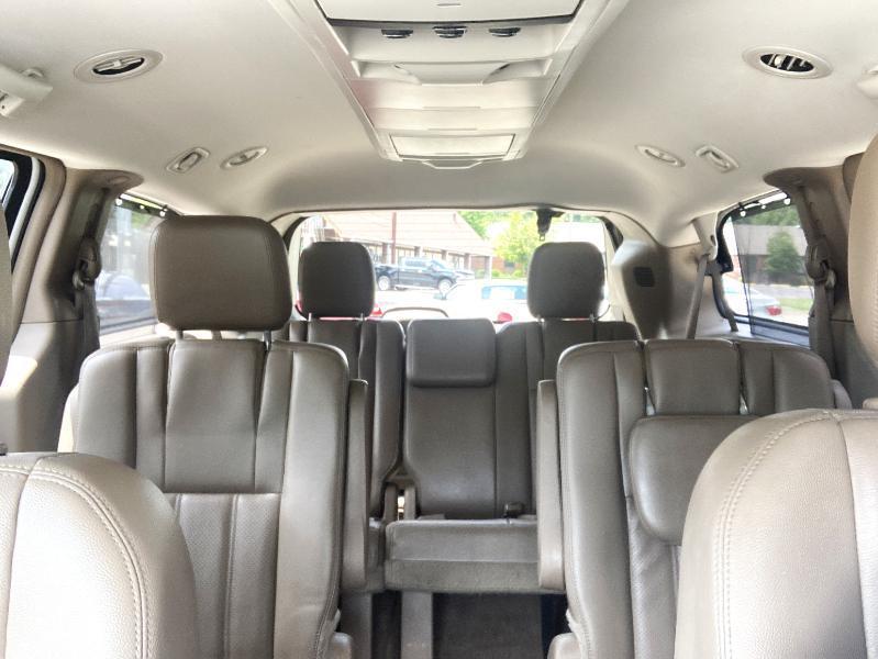 Chrysler Town & Country Touring-L 2014