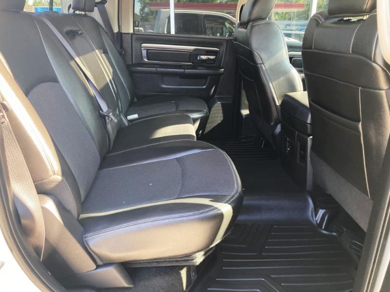 RAM 1500 Sport Crew Cab SWB 4WD 2015