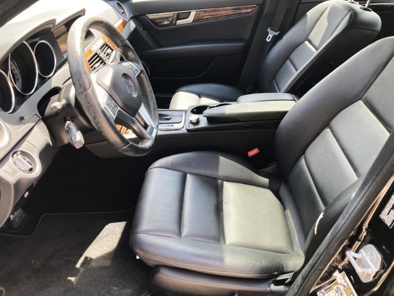 Mercedes-Benz C-Class C250 Luxury Sedan 2012